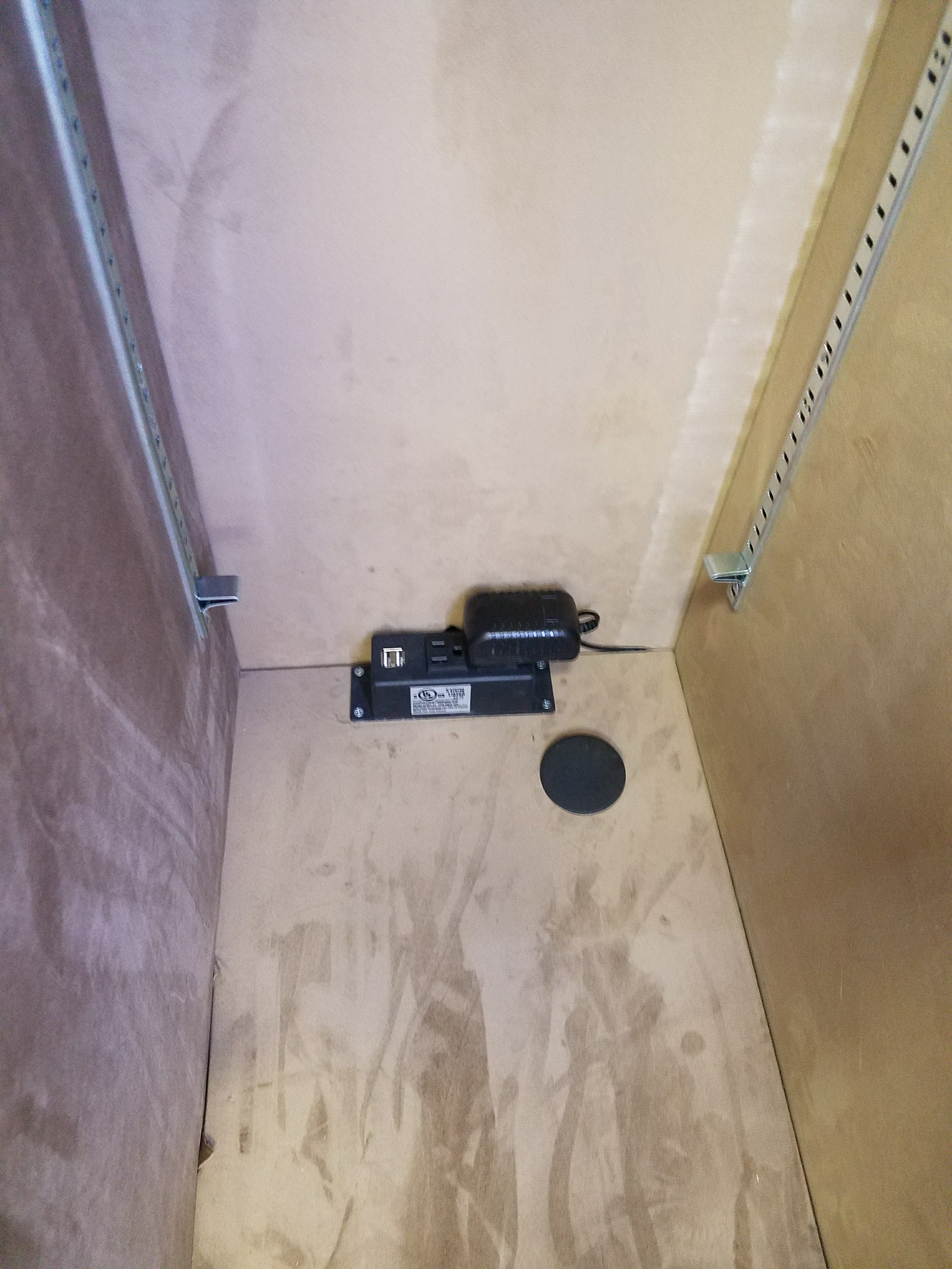 Format Gun Safe, 57 Gun, Model DL50W image 4