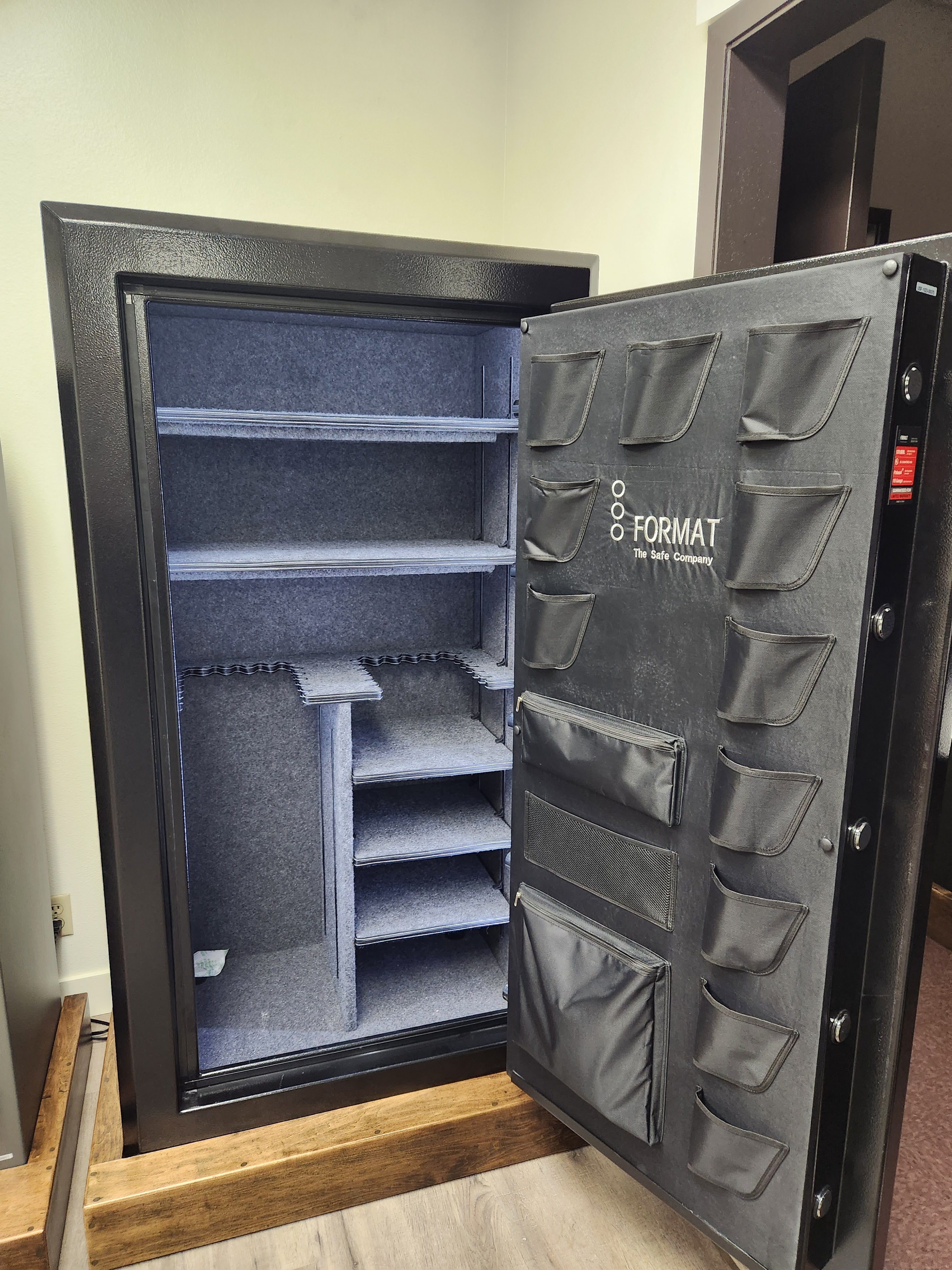 Format Safe Company, 34 Gun, Model DM36 image 2